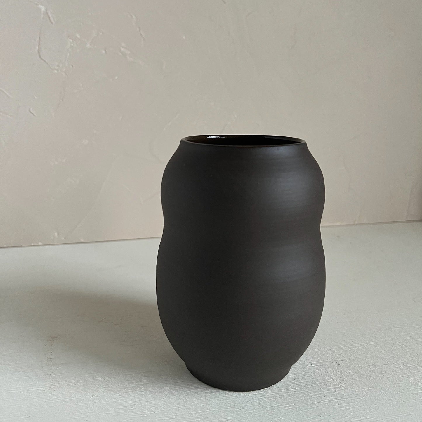 Chestnut Wave Vase 2